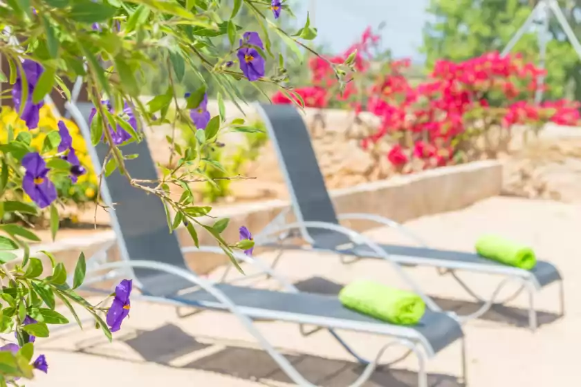 Holiday rentals in Can tomeu (ses salines), ses Salines