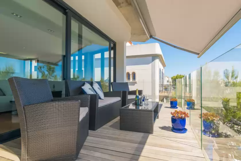 Holiday rentals in Llevant, Portocolom