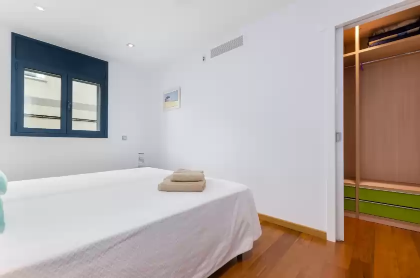 Holiday rentals in Ponent, Portocolom