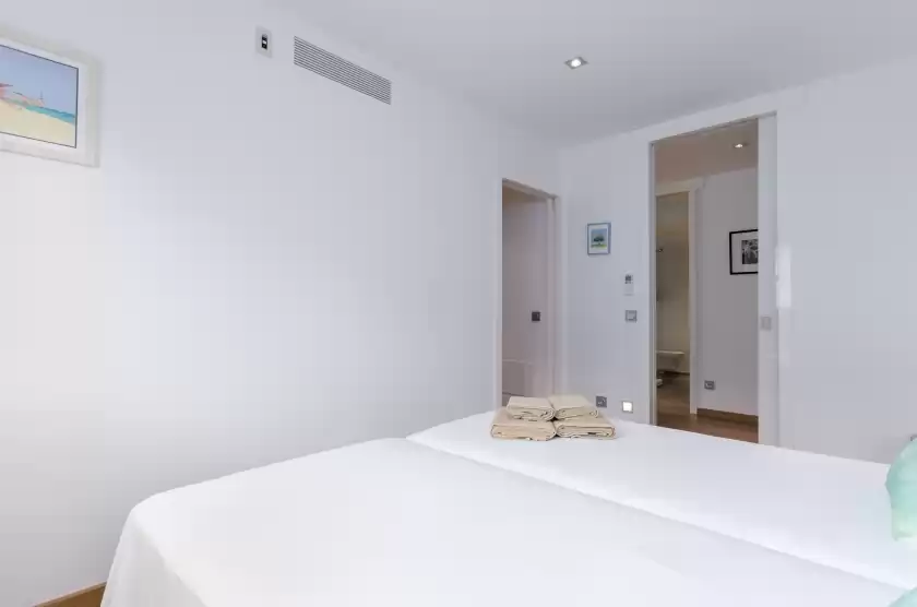 Holiday rentals in Ponent, Portocolom