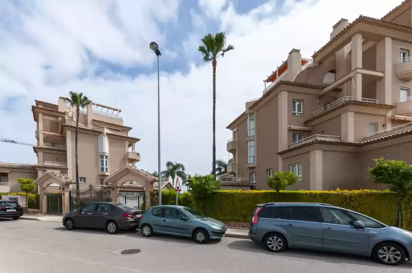 Ferienhaus auf Buganvilla, Oliva