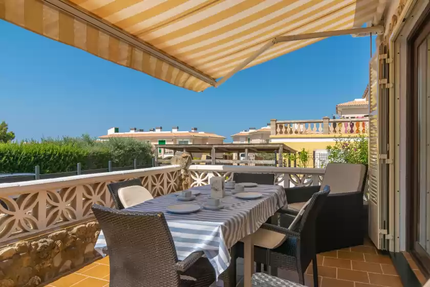 Holiday rentals in Can clavell, Urbanització Montfarrutx