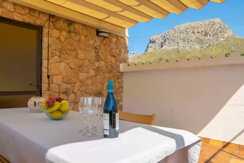 Holiday rentals in Can clavell, Urbanització Montfarrutx