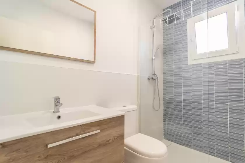 Holiday rentals in Can clavell, Urbanització Montfarrutx