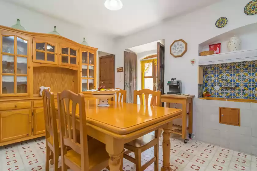 Holiday rentals in Can tiona, s'Arracó