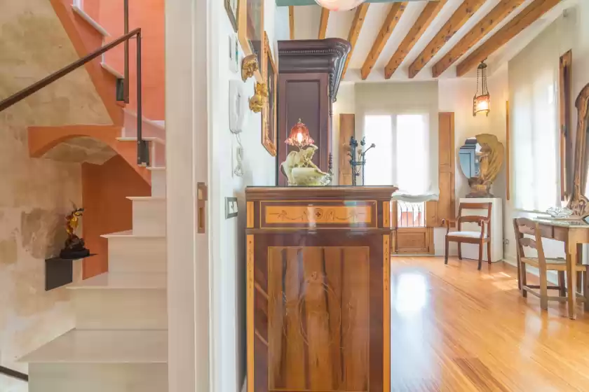 Holiday rentals in Miraclet - adults only, Palma