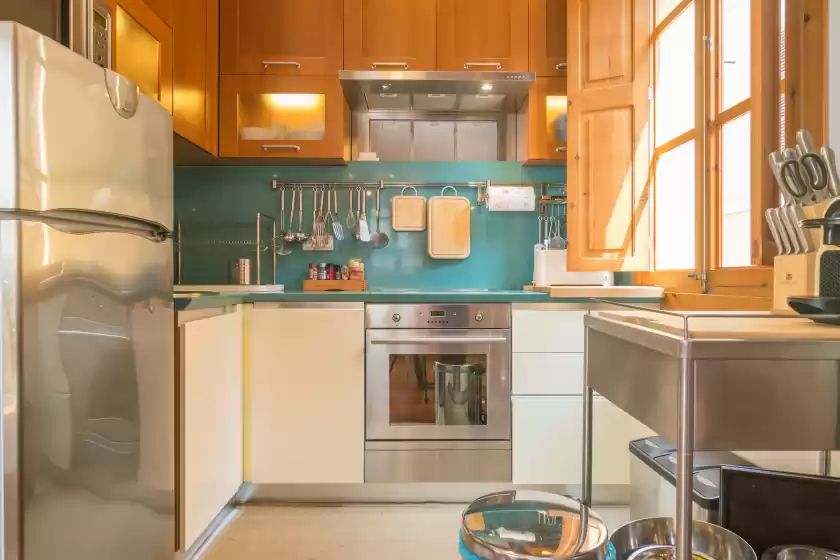 Holiday rentals in Miraclet - adults only, Palma