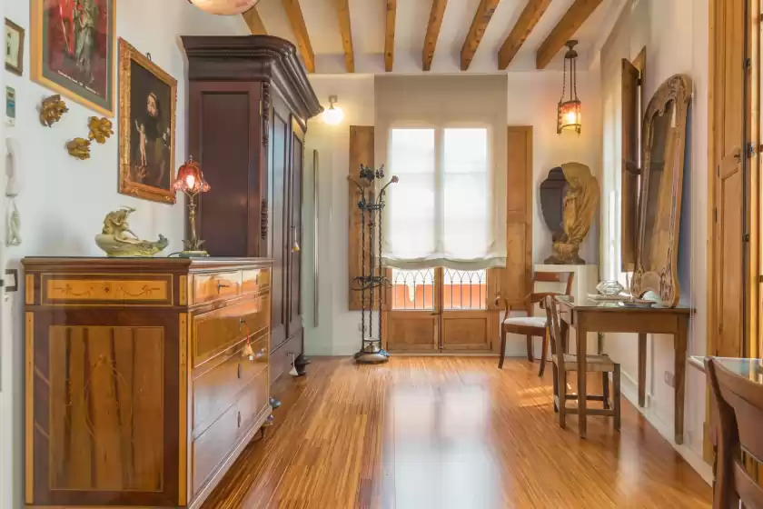 Holiday rentals in Miraclet - adults only, Palma