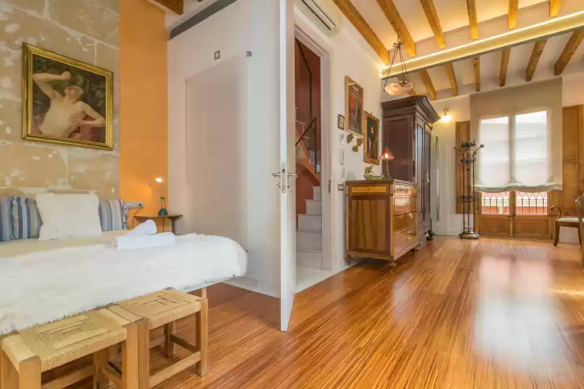 Holiday rentals in Miraclet - adults only, Palma