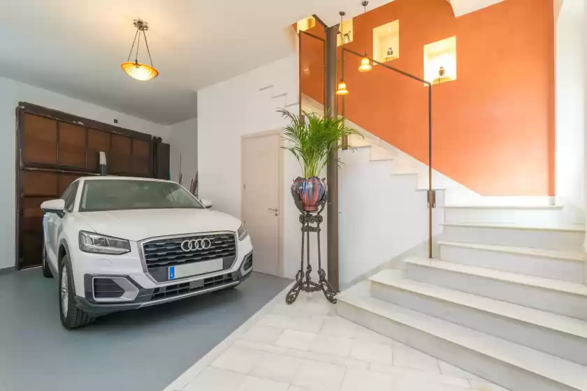 Holiday rentals in Miraclet - adults only, Palma