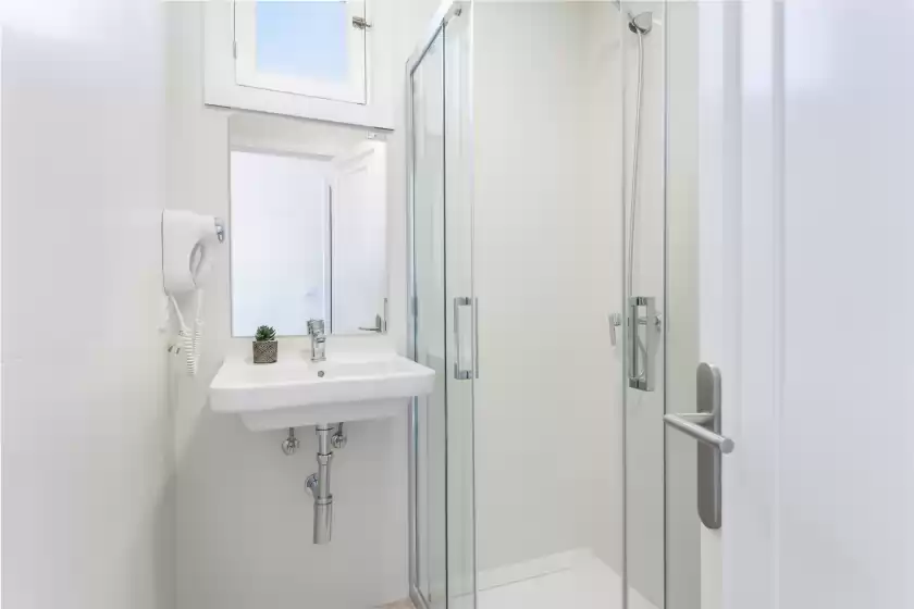 Holiday rentals in Hostal talamanca, Cala d'Or