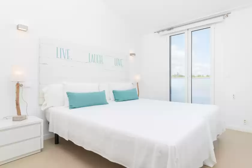 Location de vacances à Port nou ca na cati, Cala Bona