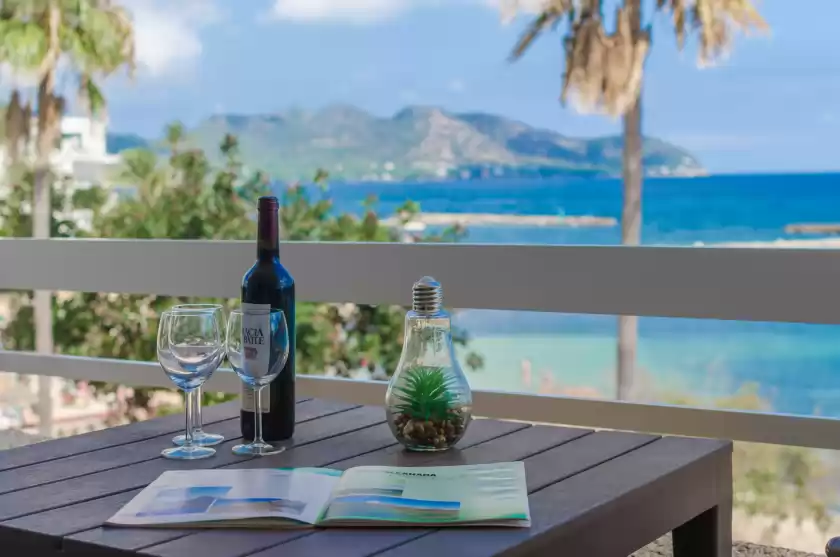 Holiday rentals in Cala bona calm & beach, Cala Bona