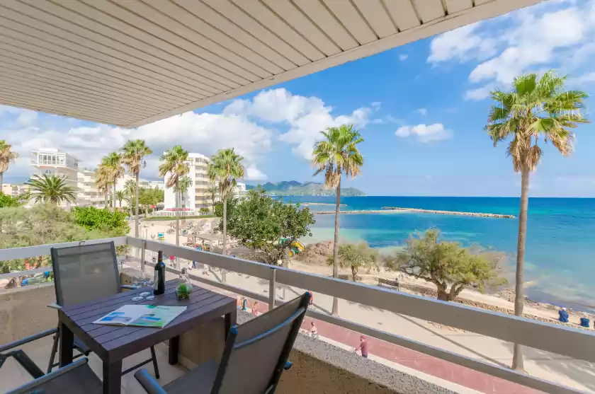 Holiday rentals in Cala bona calm & beach, Cala Bona