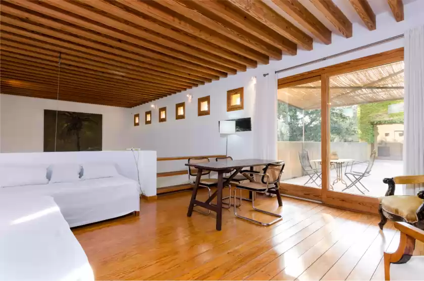 Holiday rentals in Villa son floriana, Cala Bona