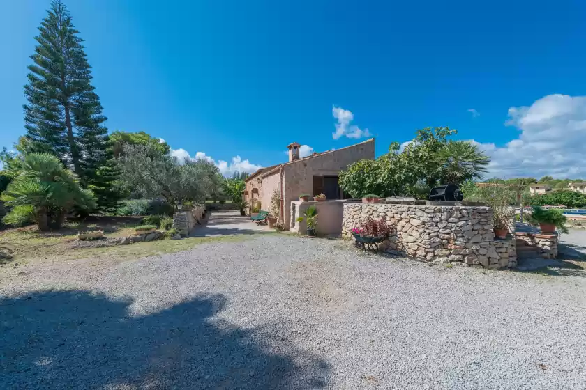 Holiday rentals in Sa plana (cala bona), Cala Bona