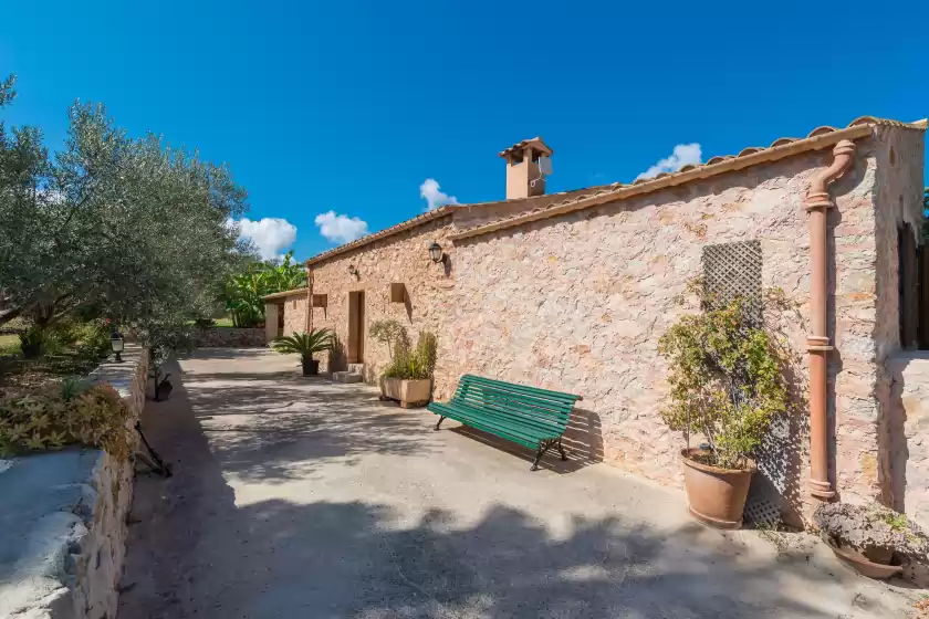 Holiday rentals in Sa plana (cala bona), Cala Bona