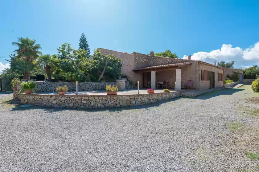 Holiday rentals in Sa plana (cala bona), Cala Bona