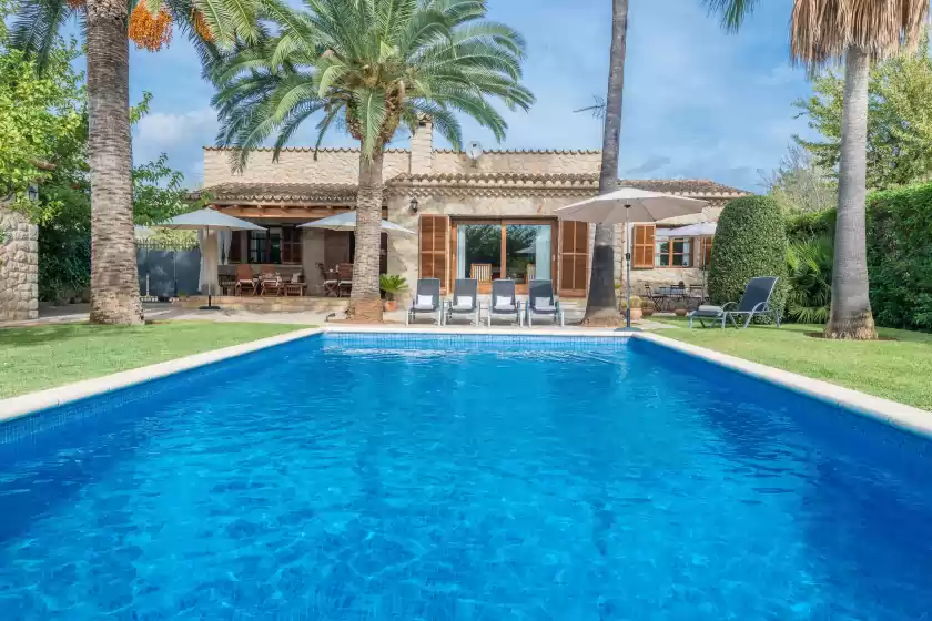 Holiday rentals in Finca pou nou, Inca