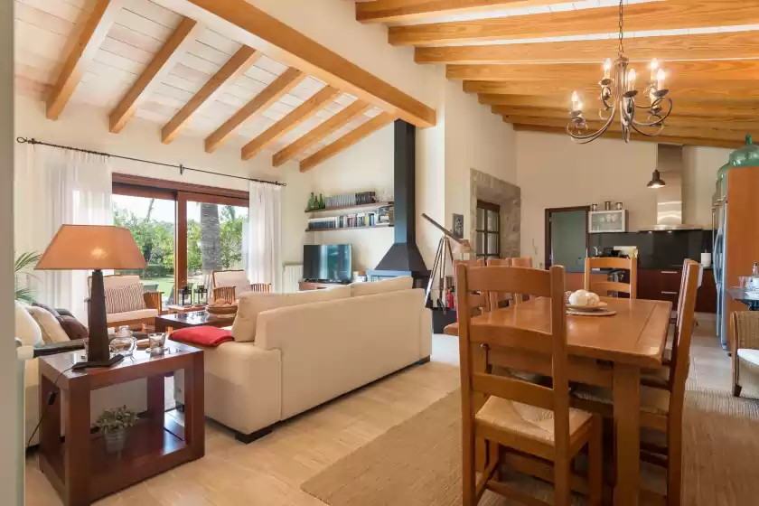 Holiday rentals in Finca pou nou, Inca