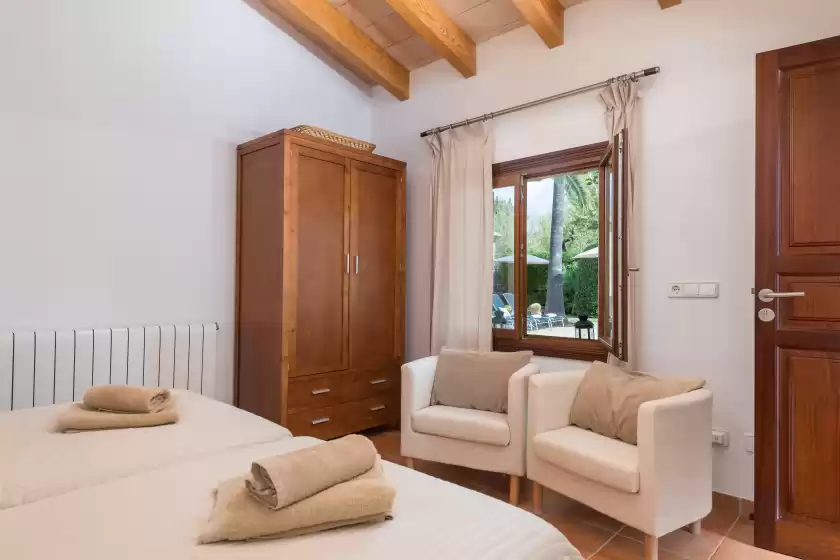 Holiday rentals in Finca pou nou, Inca