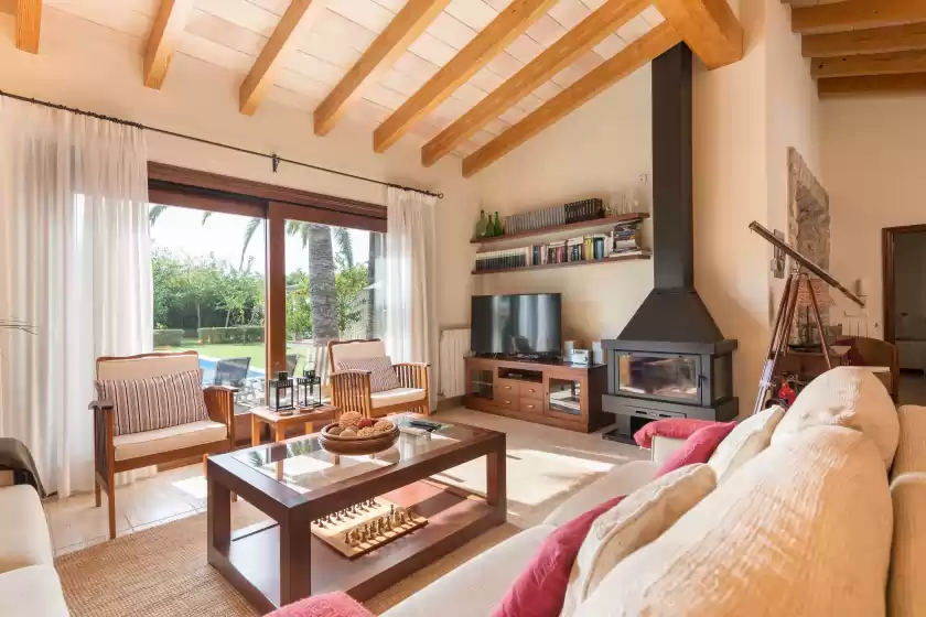 Holiday rentals in Finca pou nou, Inca