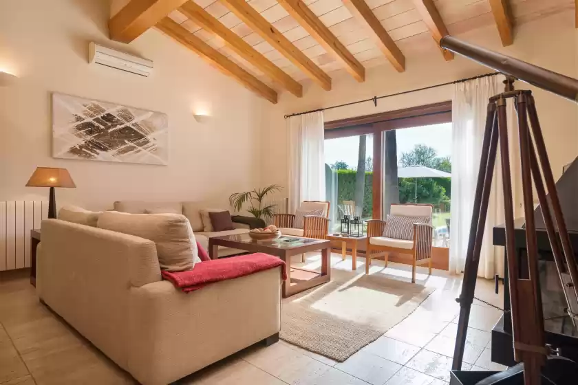 Holiday rentals in Finca pou nou, Inca