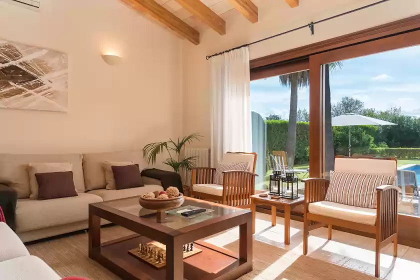 Holiday rentals in Finca pou nou, Inca