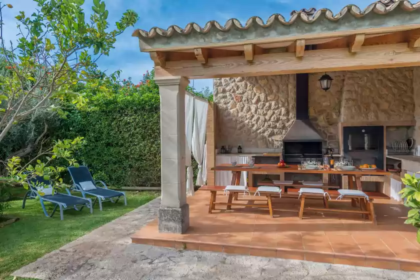 Holiday rentals in Finca pou nou, Inca