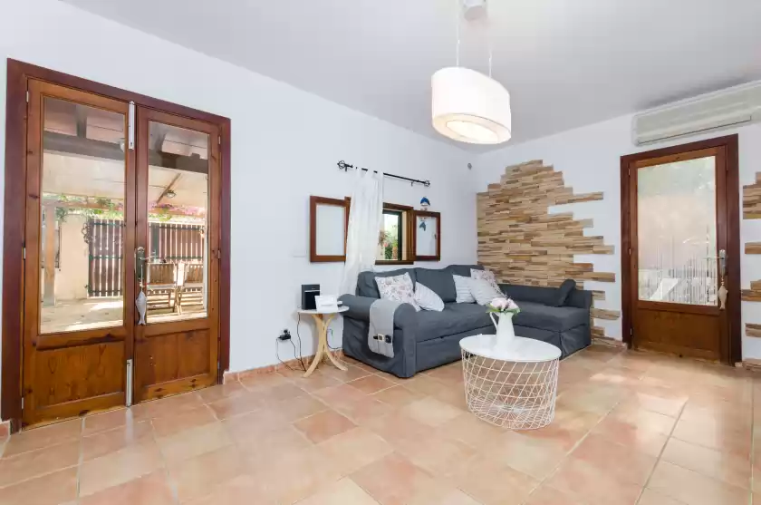 Holiday rentals in Cas pati (son moja), Cala Santanyí