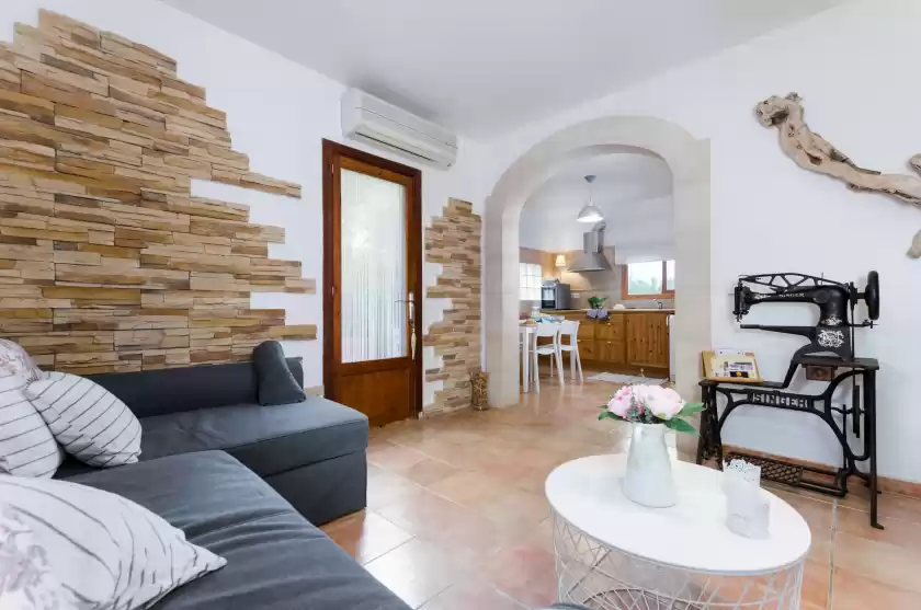 Holiday rentals in Cas pati (son moja), Cala Santanyí