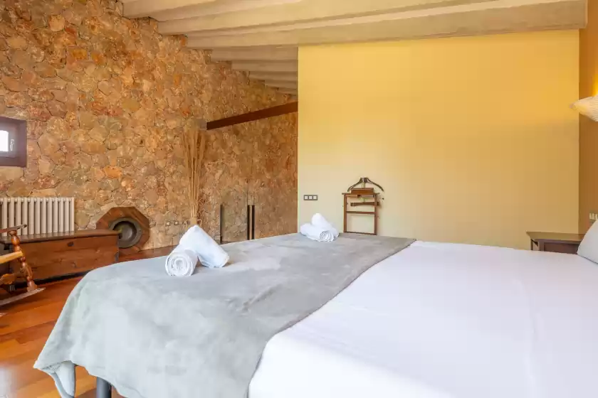 Holiday rentals in Can toni gat, Bunyola