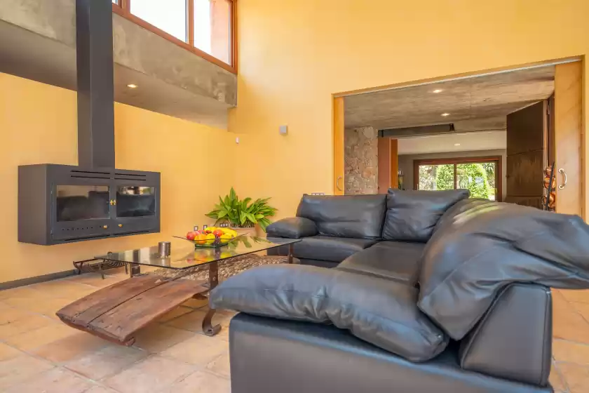 Holiday rentals in Can toni gat, Bunyola