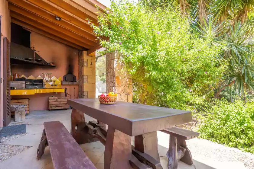 Holiday rentals in Can toni gat, Bunyola