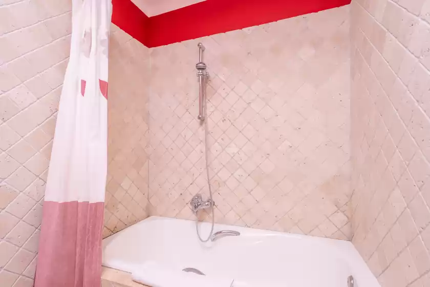 Holiday rentals in Can toni gat, Bunyola