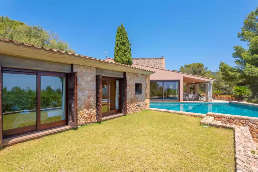 Holiday rentals in Can toni gat, Bunyola