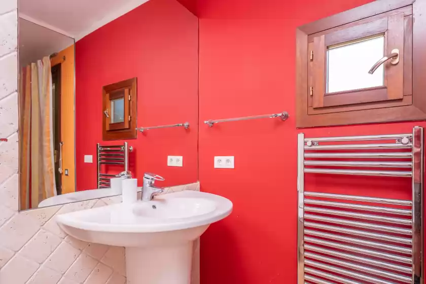 Holiday rentals in Can toni gat, Bunyola