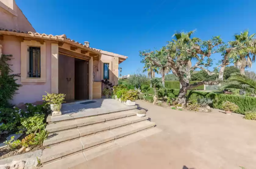 Holiday rentals in Pula viñas, Son Servera