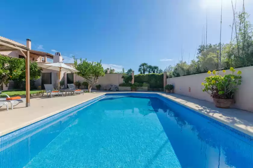 Holiday rentals in Pula viñas, Son Servera