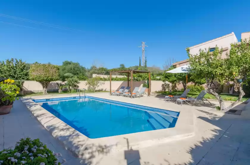 Holiday rentals in Pula viñas, Son Servera