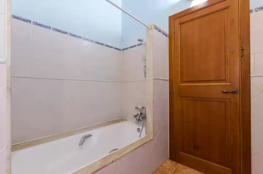 Holiday rentals in Pula viñas, Son Servera