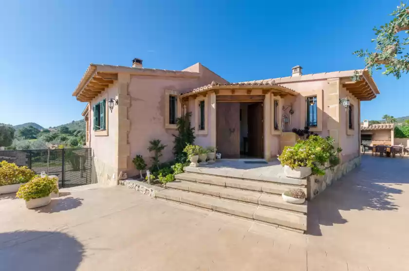 Holiday rentals in Pula viñas, Son Servera