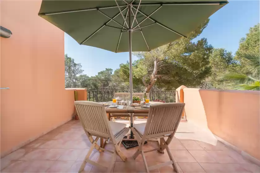 Holiday rentals in Burgit, es Cap des Moro