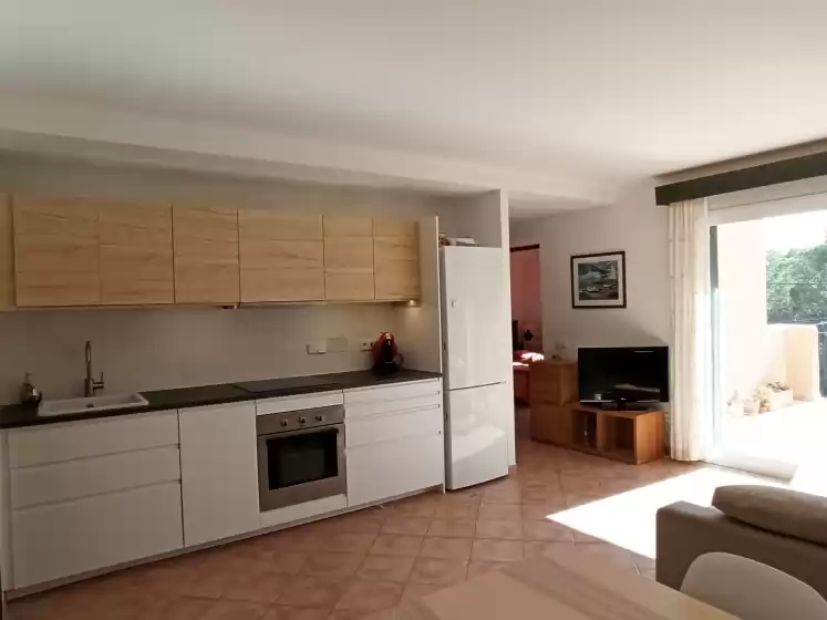Holiday rentals in Burgit, es Cap des Moro
