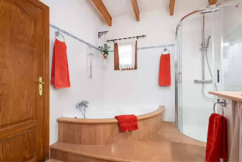 Holiday rentals in El reboster (carboneras), Maria de la Salut