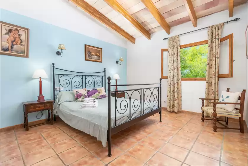 Holiday rentals in El reboster (carboneras), Maria de la Salut
