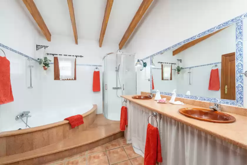 Holiday rentals in El reboster (carboneras), Maria de la Salut