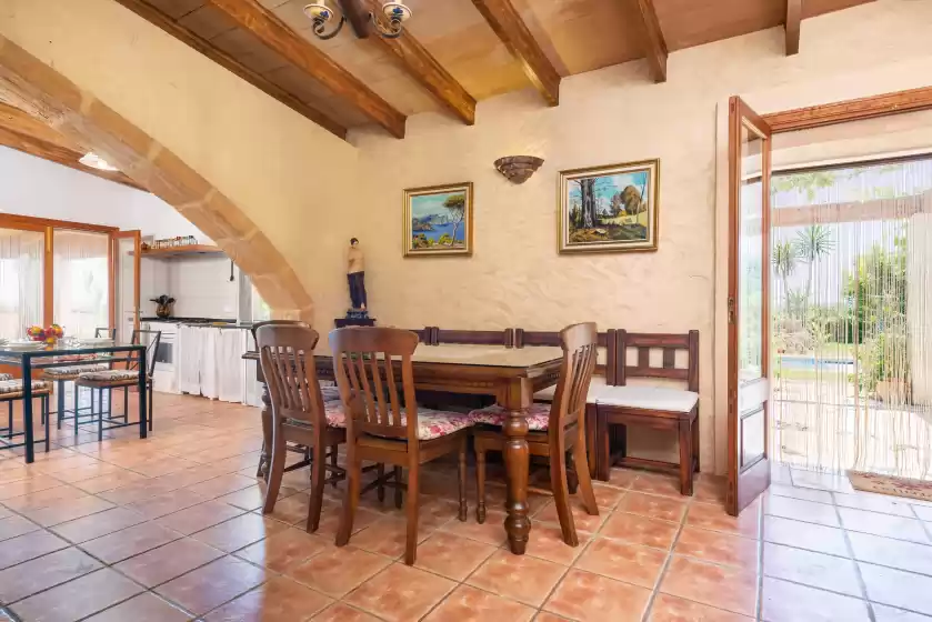 Holiday rentals in El reboster (carboneras), Maria de la Salut