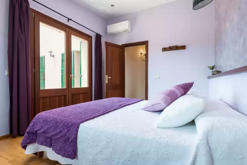 Holiday rentals in Son lloringo, Manacor