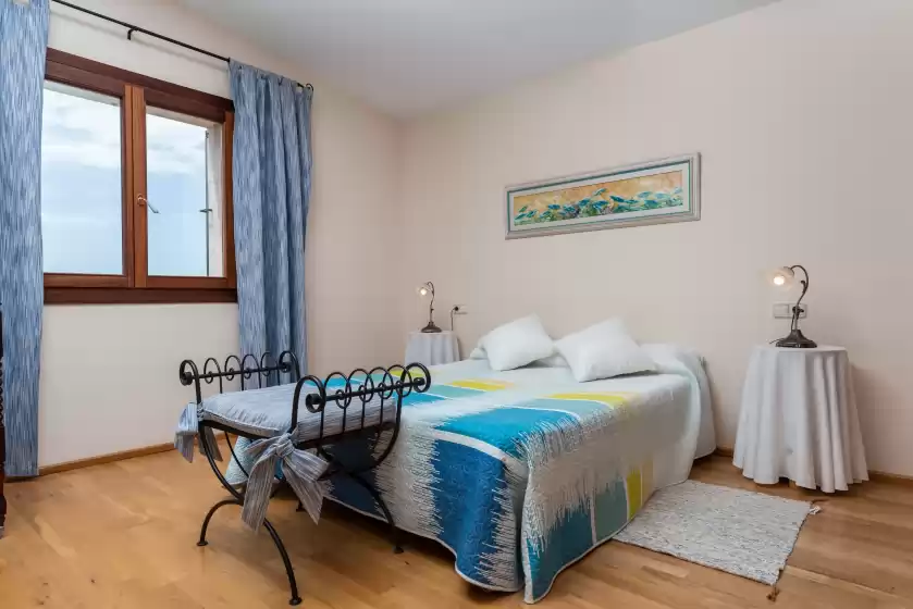 Holiday rentals in Son lloringo, Manacor